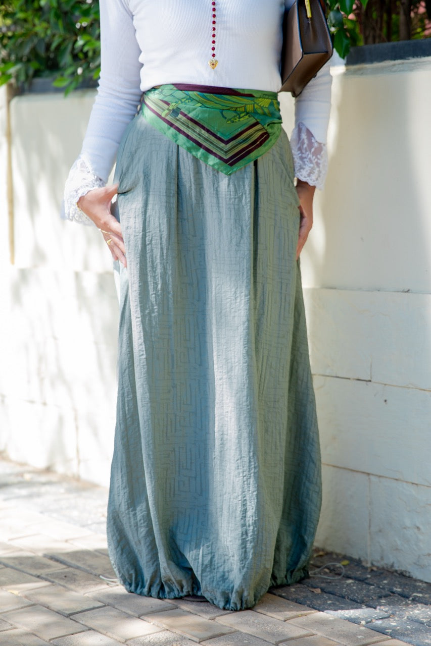 Halo Skirt - Green
