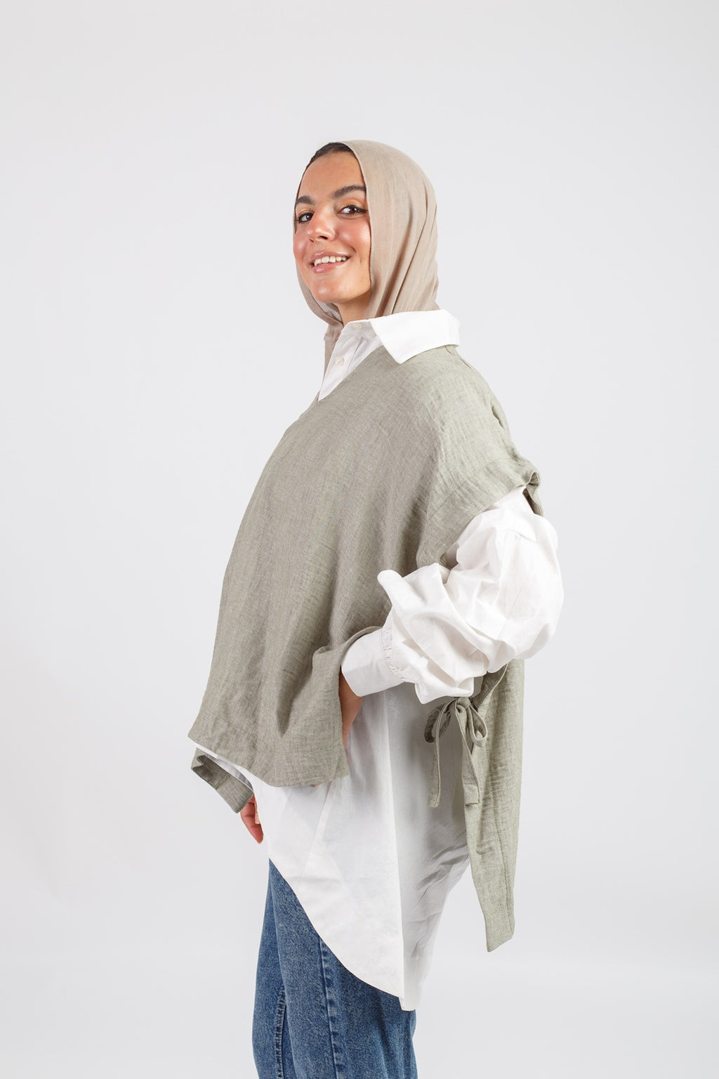 Vee Poncho - Green